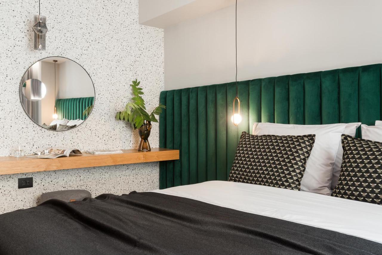 11 Enteka Acropolis Suites Atene Esterno foto