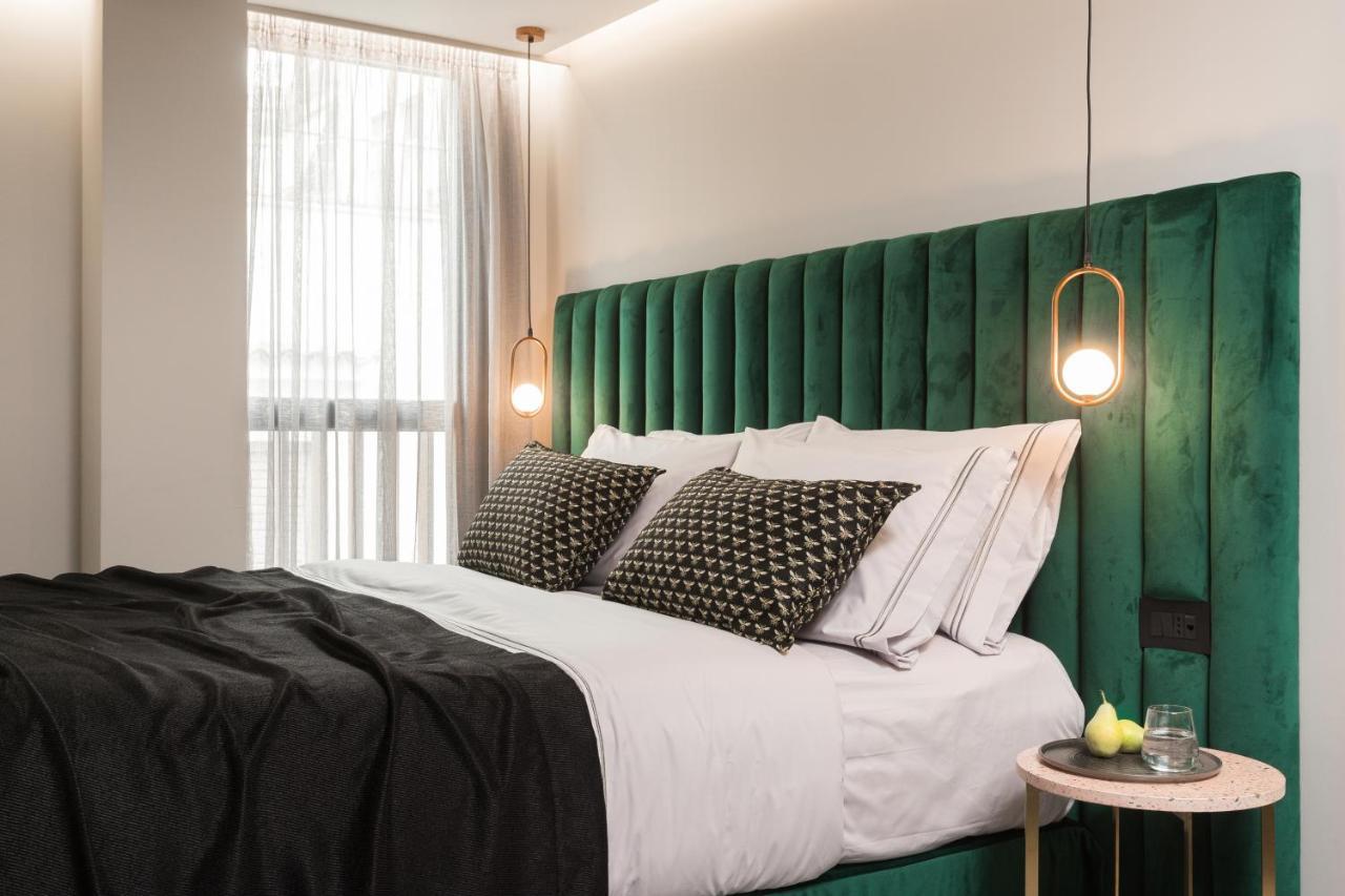 11 Enteka Acropolis Suites Atene Esterno foto
