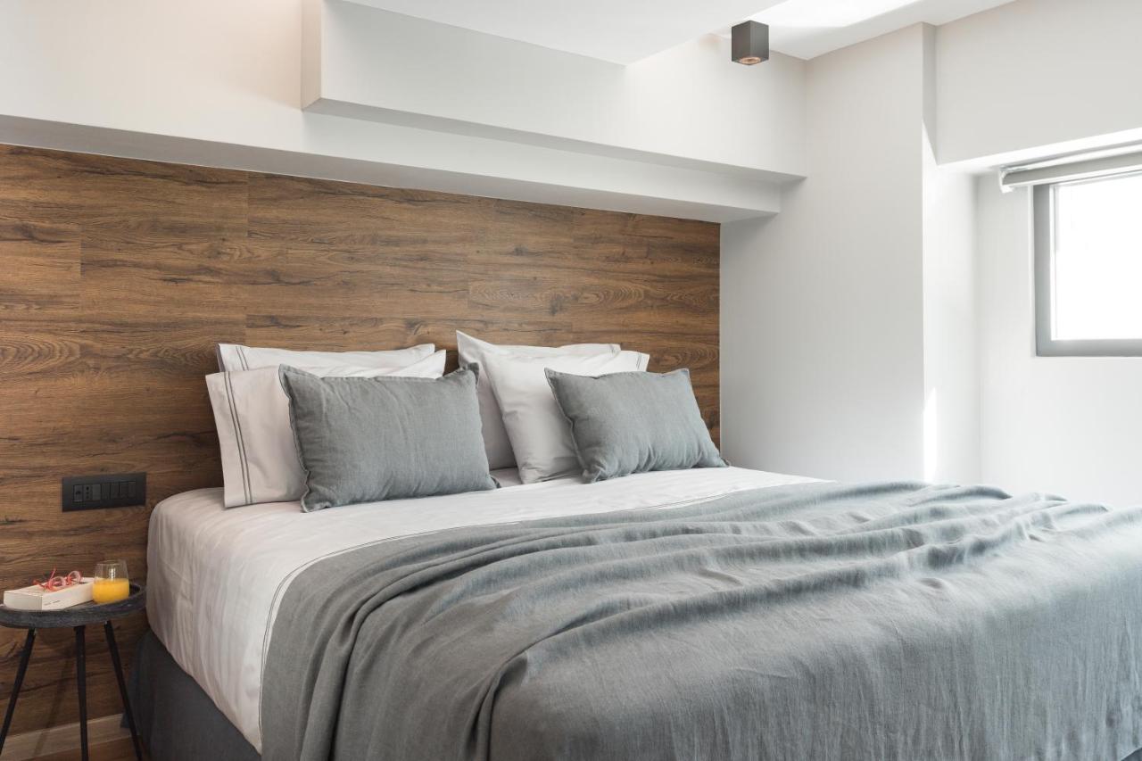 11 Enteka Acropolis Suites Atene Esterno foto
