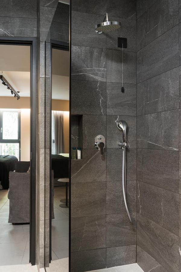 11 Enteka Acropolis Suites Atene Esterno foto