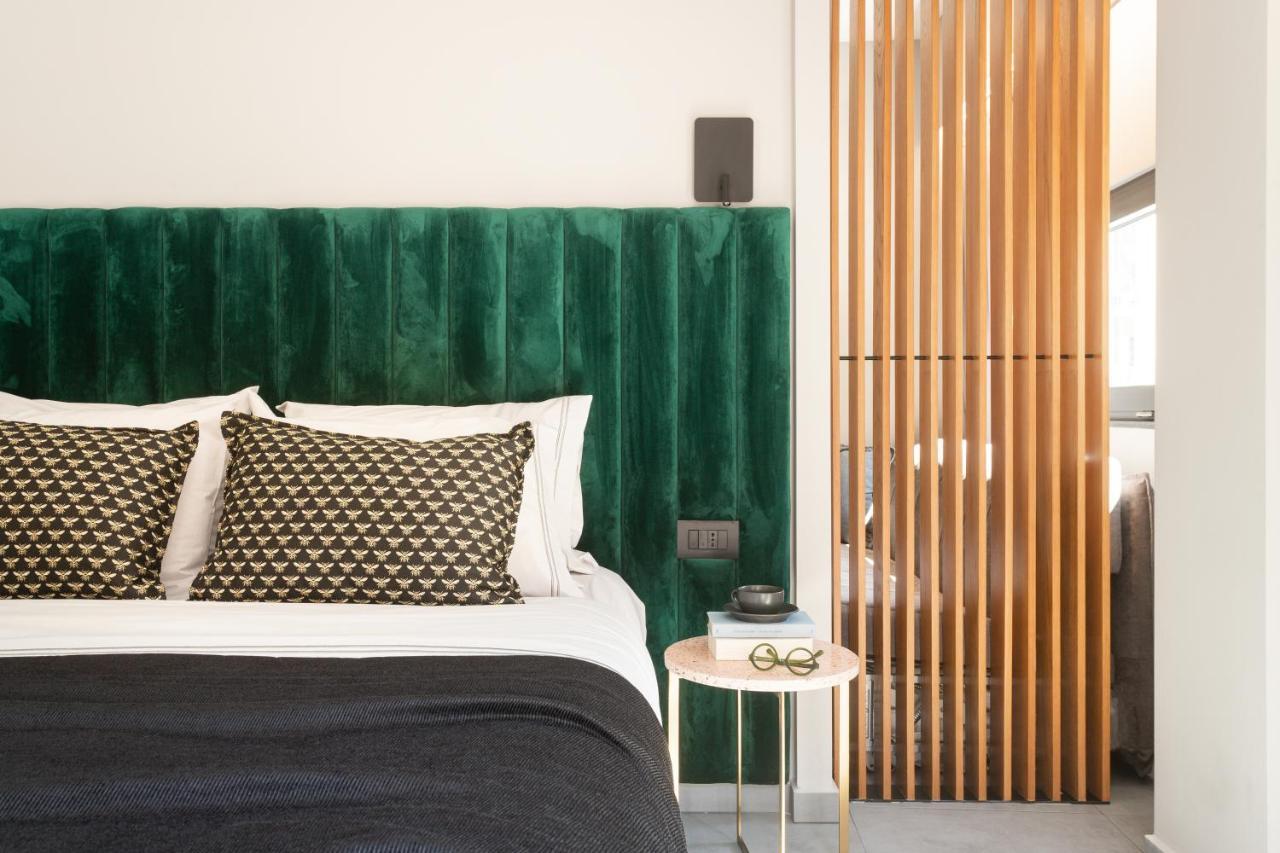 11 Enteka Acropolis Suites Atene Esterno foto