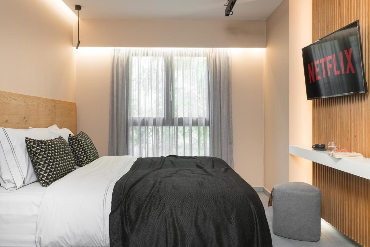 11 Enteka Acropolis Suites Atene Esterno foto