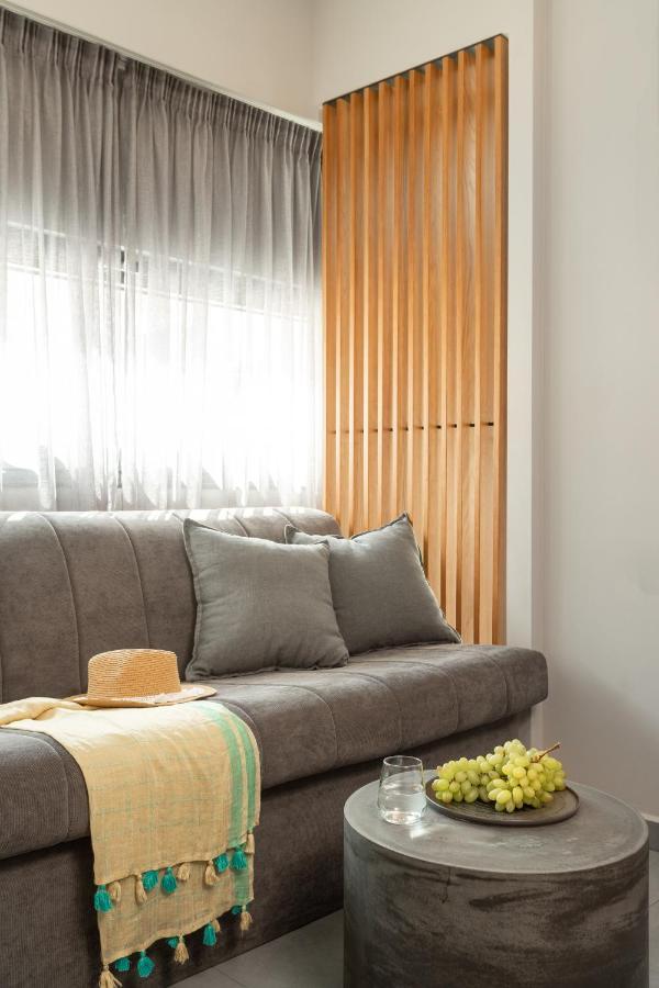 11 Enteka Acropolis Suites Atene Esterno foto